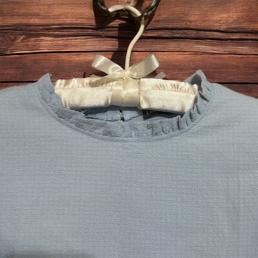 SHEIN RUFFLE BLOUSE SIZE MEDIUM - Picture 3 of 9